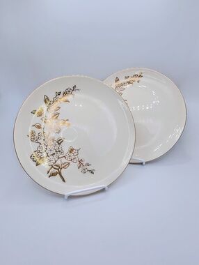 Knowles Apple Blossom X4013 Dinner Plates 10” Gold Trim Freda Diamond Set 2 Vtg